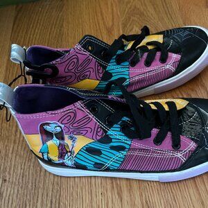 NWT Women's Disney NIghtmare Before Christmas High Top Lace up sneaker